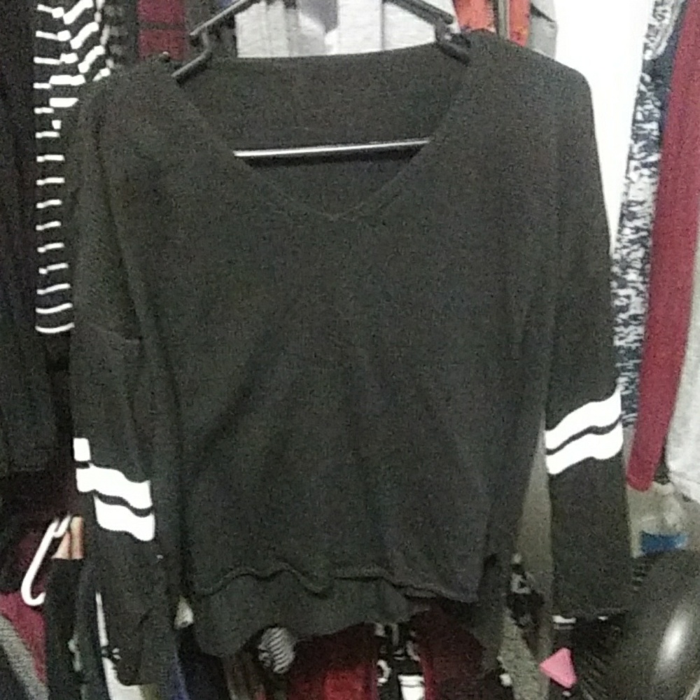 Oversized crop top